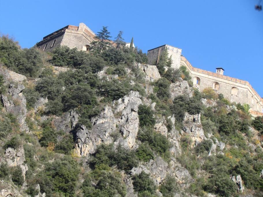 Villa Jolie Maison Avec Jardin Villefranche-de-Conflent Exterior foto
